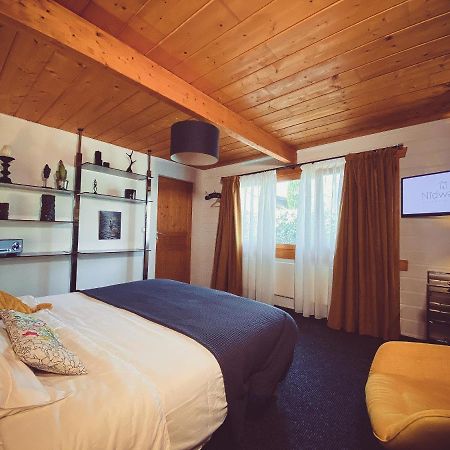 Nidwazo - Ecolodge & Maison D'Hotes Trooz ภายนอก รูปภาพ